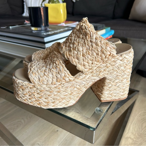 Farm Rio Braided Raffia Platform Sandals - Picture 4 of 7